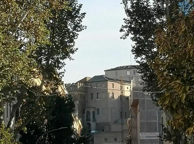 Cortile Al Vaticano By Bed&bros * Roma